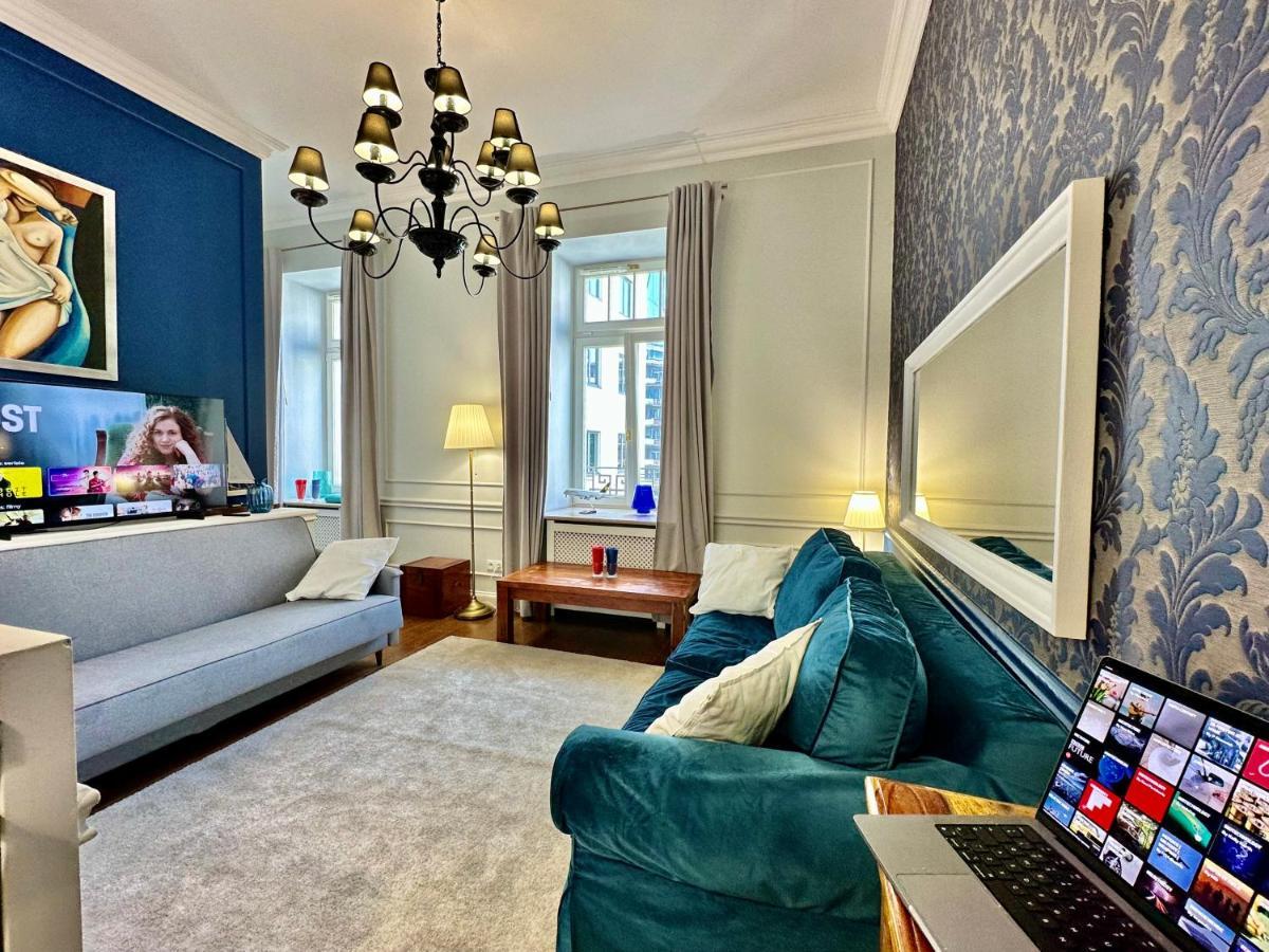 Appartement Decor Metro Wifi 300 Mbs 65Tv Netflix Hbo à Varsovie Extérieur photo